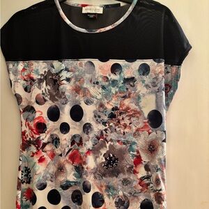 Black and Floral Women's Short Sleeve Top